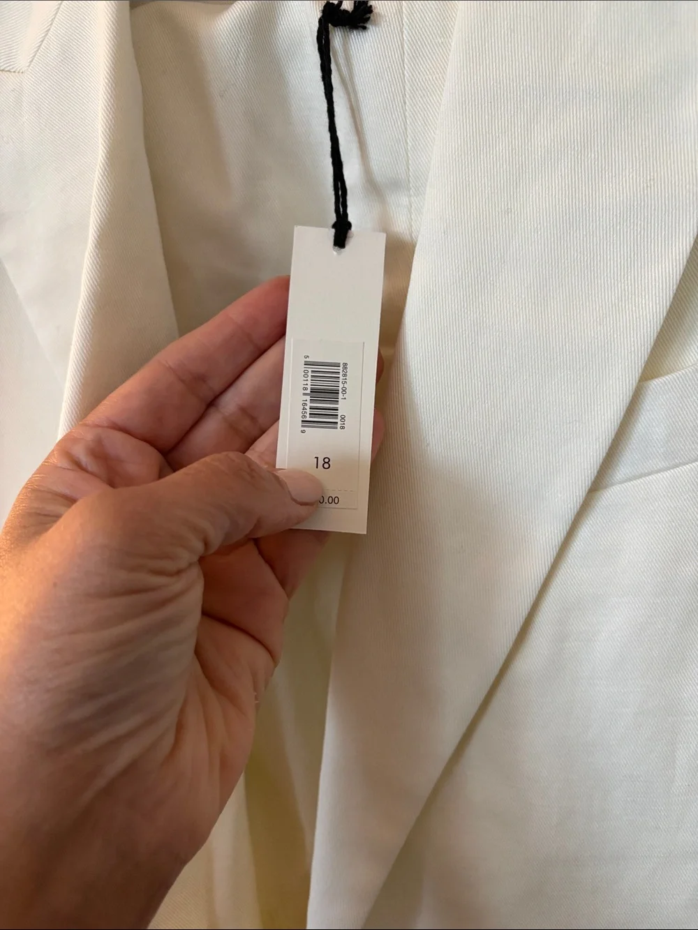 Banana Republic Women's Cream Suit (Single-Button Blazer & Pants)
